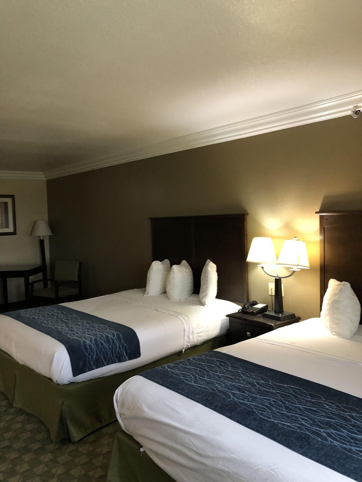 Best Western Cresson Inn エクステリア 写真