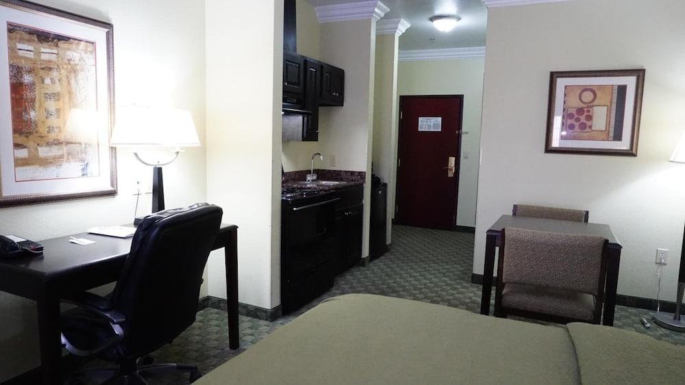 Best Western Cresson Inn エクステリア 写真